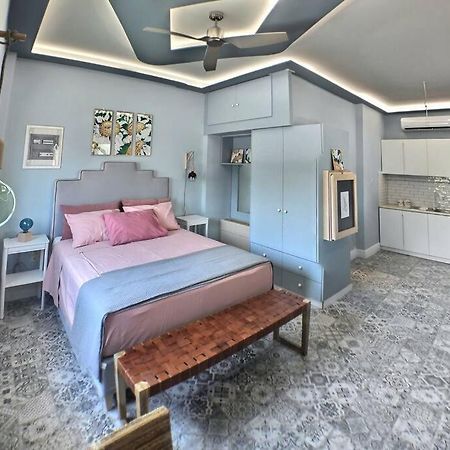 Angela'S Apartment 奥林匹亚 外观 照片